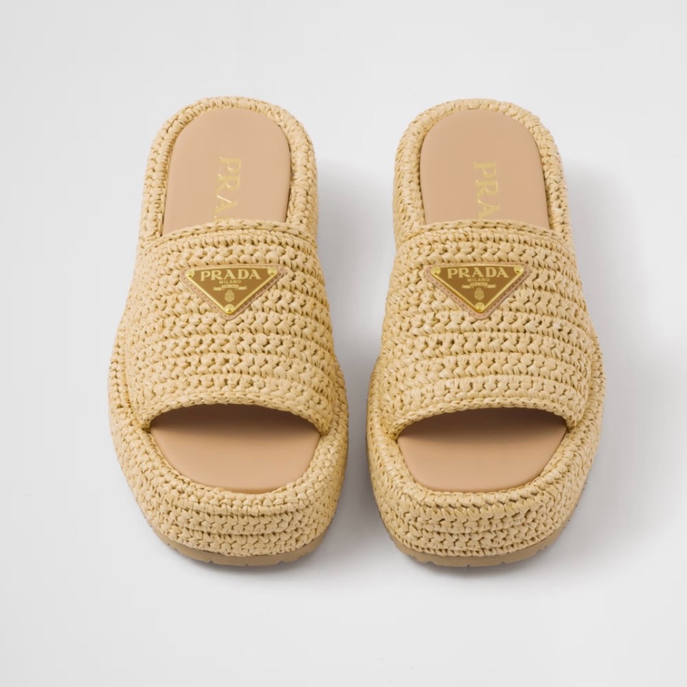 Prada Tan Mules with Woven Design size 11 size 41.